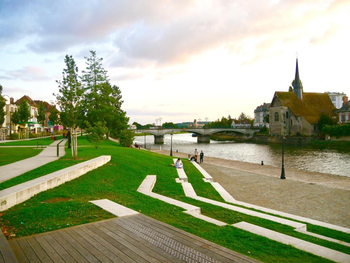 Oasis Au Coeur De Ville Sens Esterno foto